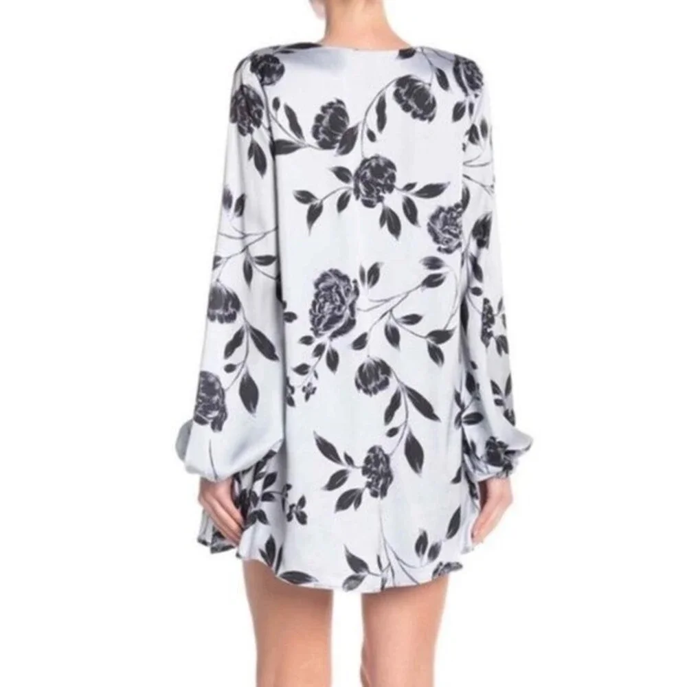 Show Me Your MuMu NWOT Thunderbird Dress S - Picture 2 of 9